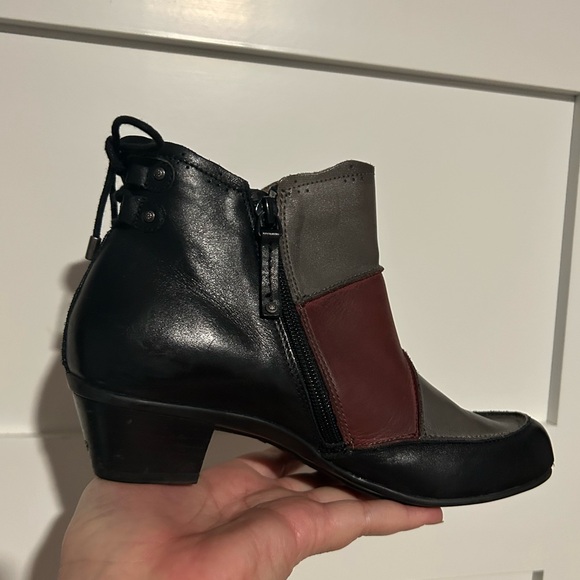 Aetrex Color Block Leather Booties Size 7 - Picture 6 of 11